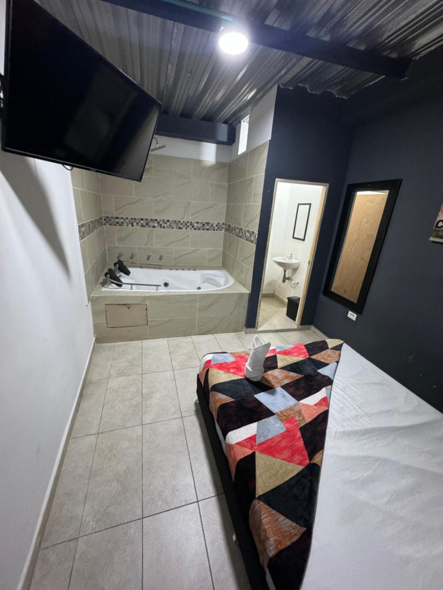 Hotel Select Medellín Zewnętrze zdjęcie