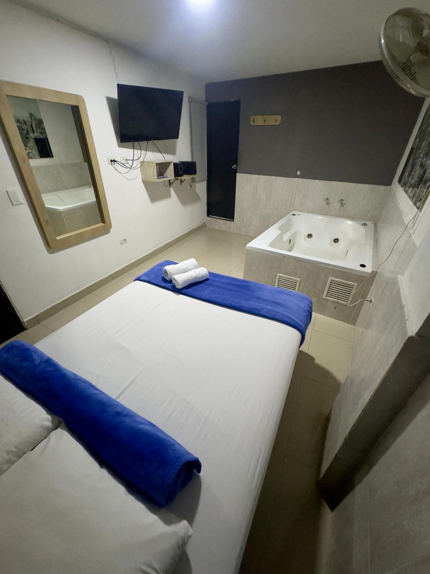 Hotel Select Medellín Zewnętrze zdjęcie