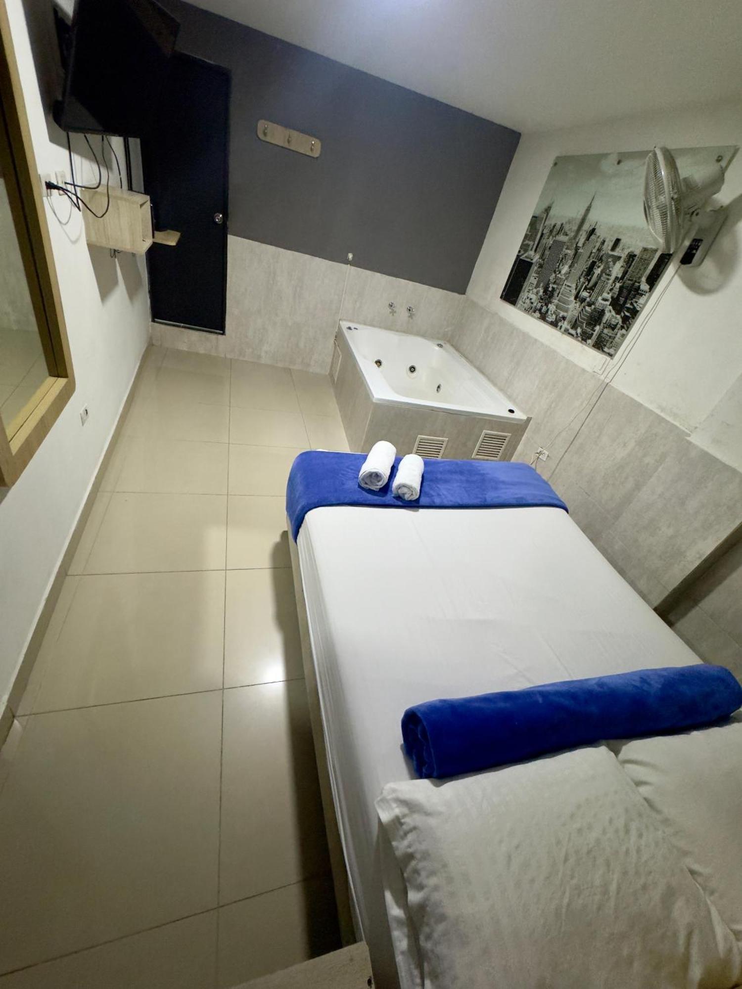Hotel Select Medellín Zewnętrze zdjęcie