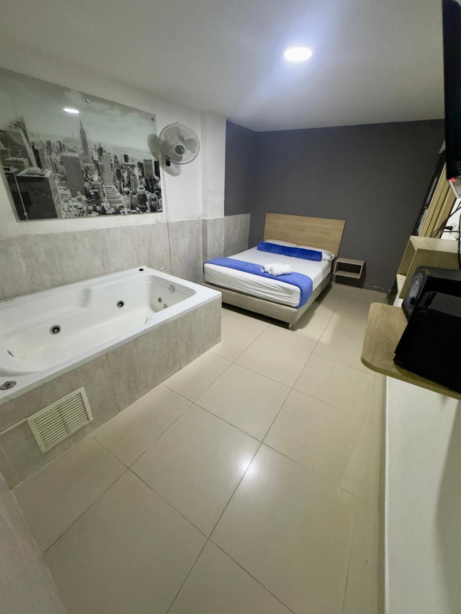 Hotel Select Medellín Zewnętrze zdjęcie